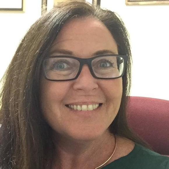 Meet your Posher, Tracey - Picture 1 of 1